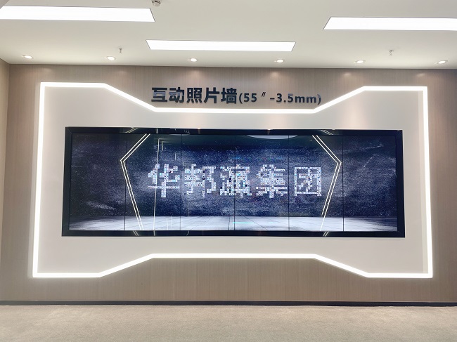 為什么液晶拼接屏的亮度如此重要？
